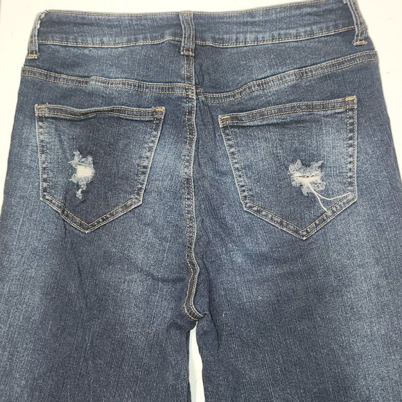 NoBo Ladies' stylish high rise, crop, flare distressed jeans size 9/ 28" waist - Picture 10 of 15